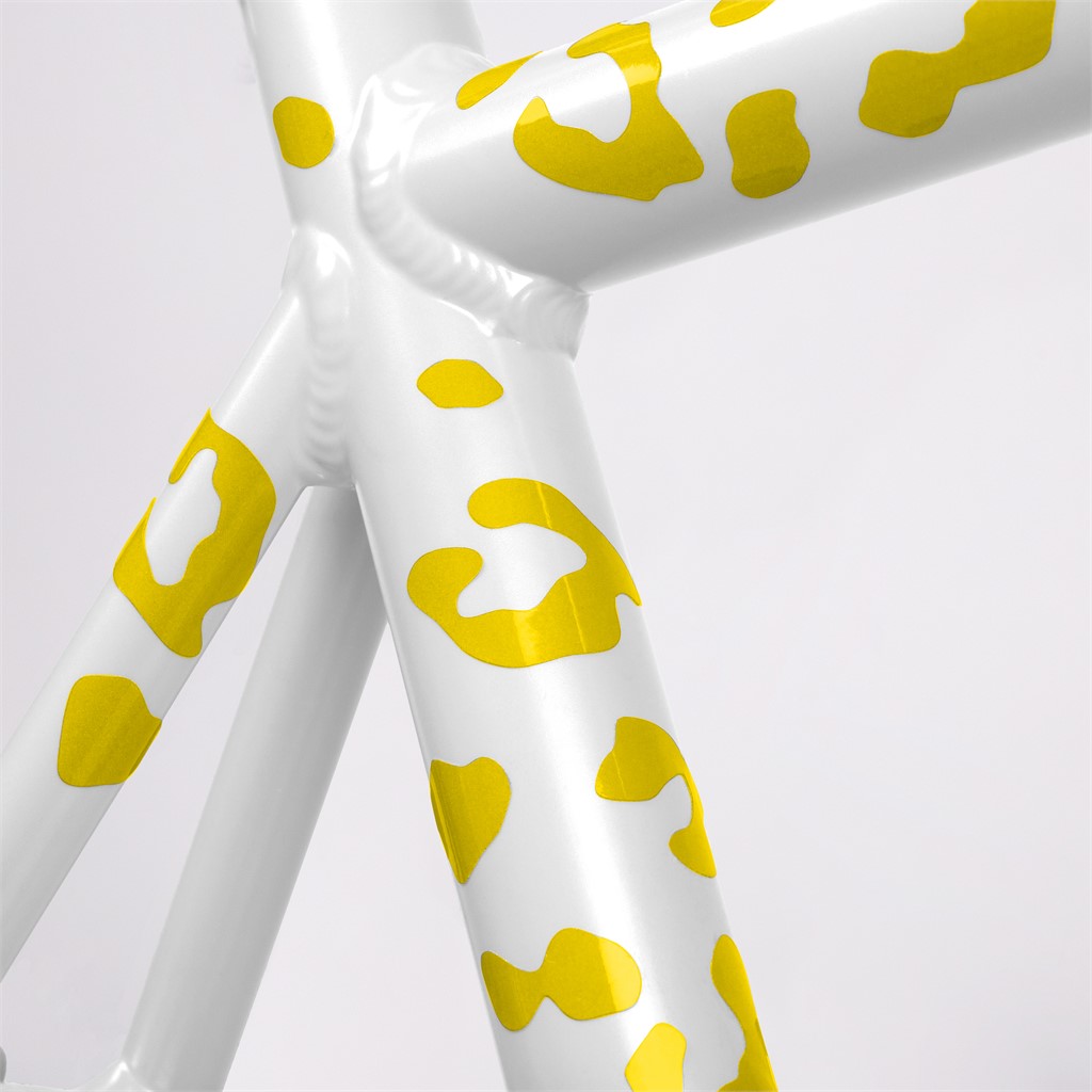 Sticky Reflectors